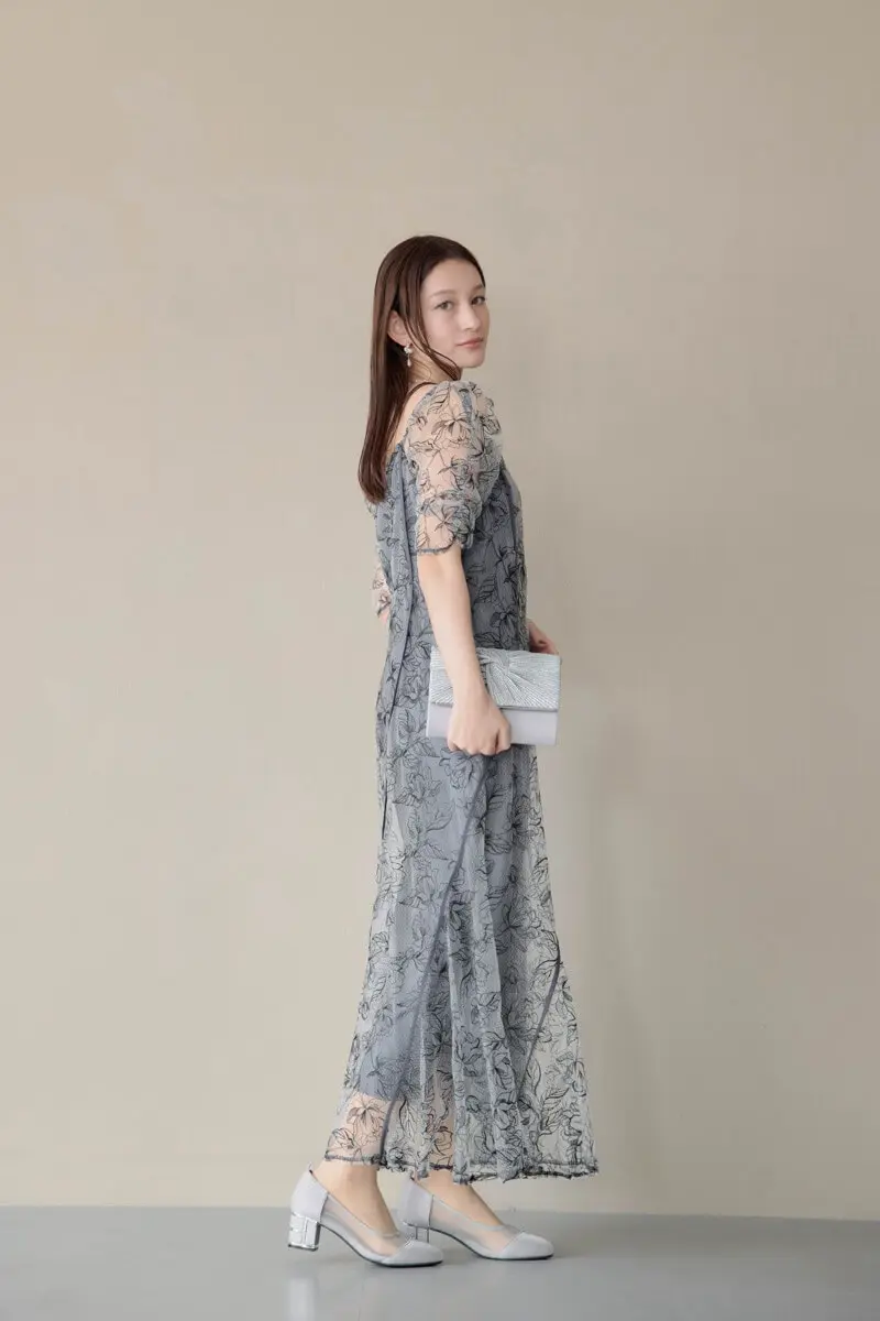 ブラックのウェーブパイピングフレアドレス | ANDRESD | M | 結婚式