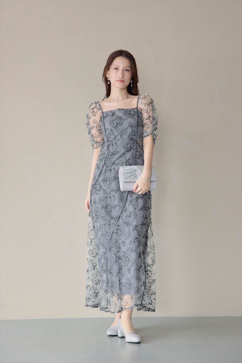 ブラックのウェーブパイピングフレアドレスの商品画像2