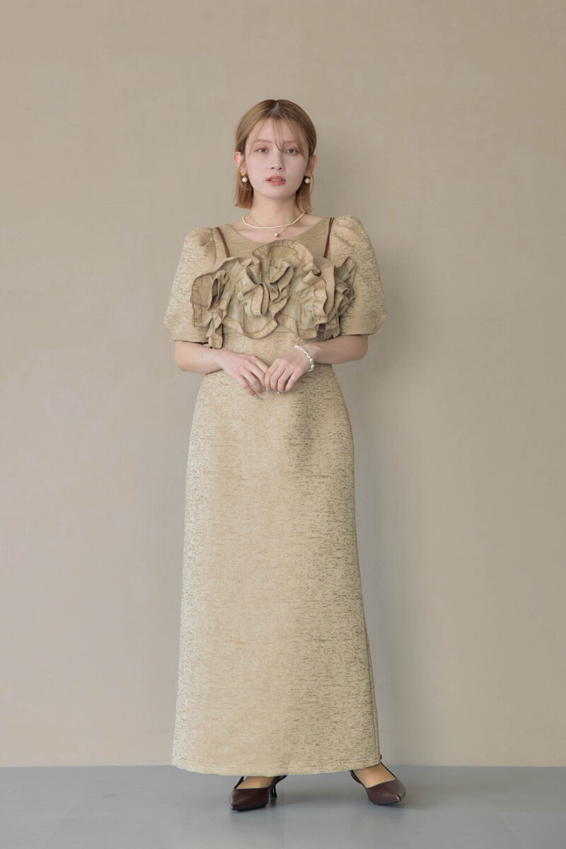 ベージュのフリルビスチェジャガードドレスの商品画像2