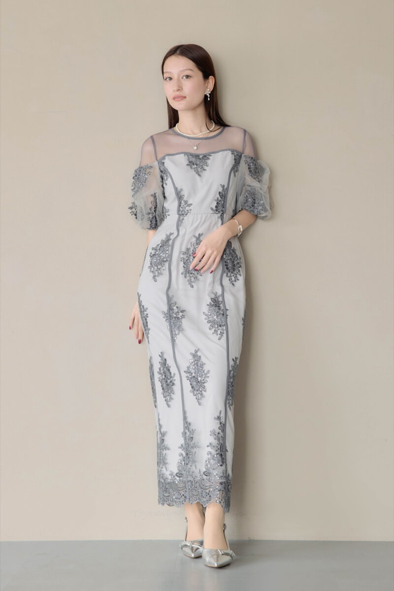 グレーのエンブロイダードシアードレスの商品画像12