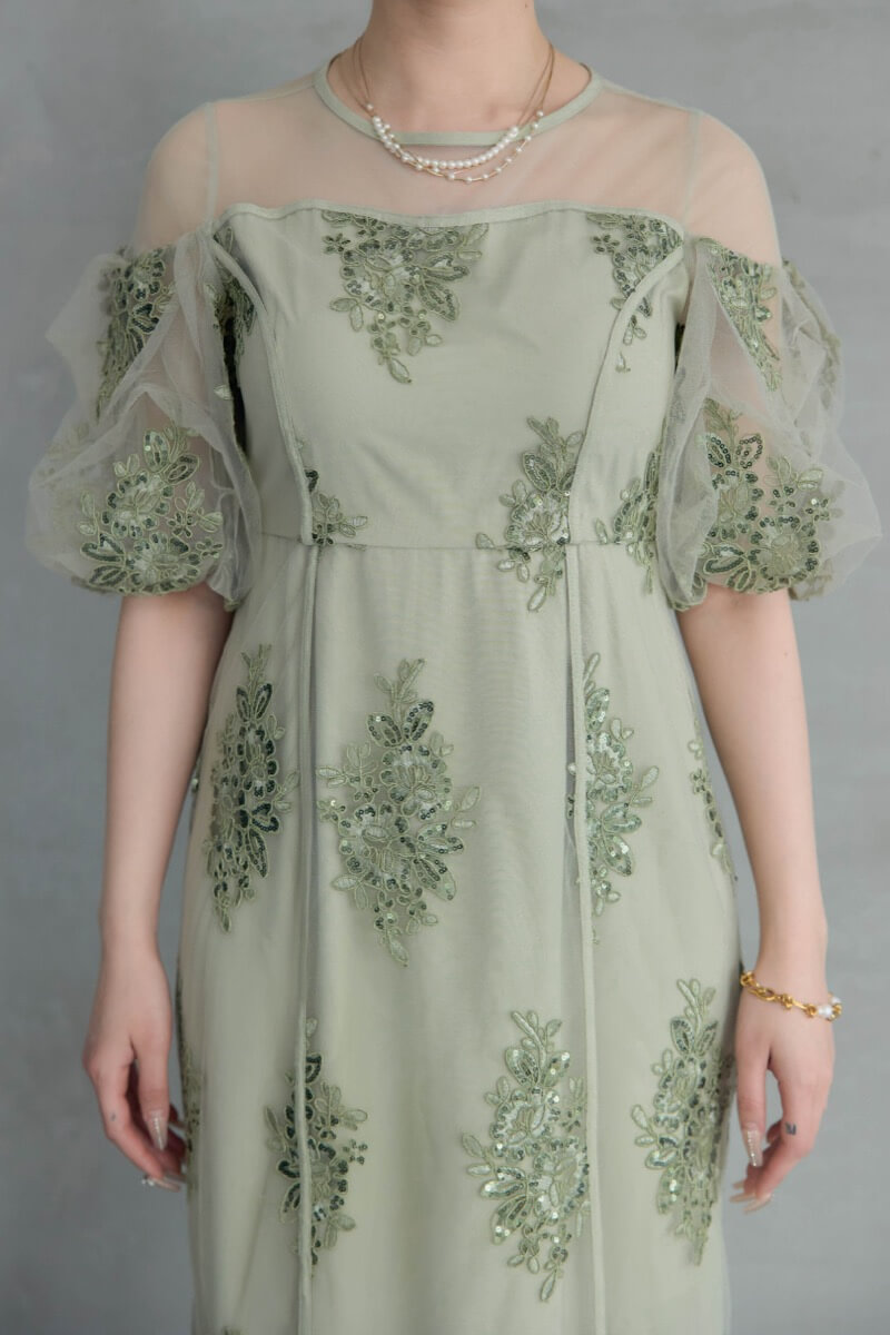 グリーンのエンブロイダードシアードレスの商品画像5