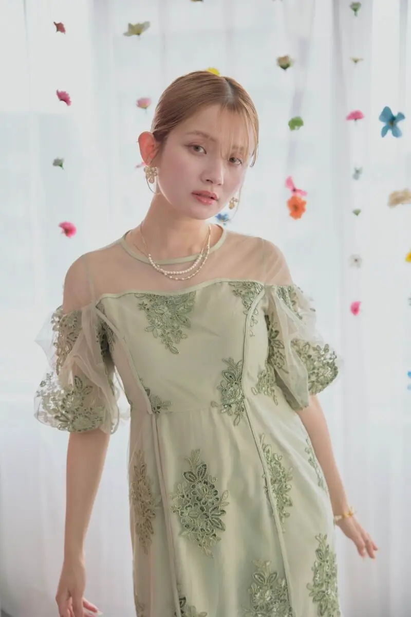 グリーンのエンブロイダードシアードレス | et.UNiVER | M | 結婚式