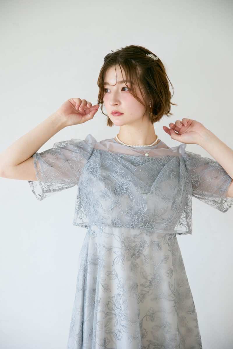 ブルーグレーのドレープラメ刺繍ドレスの商品画像11