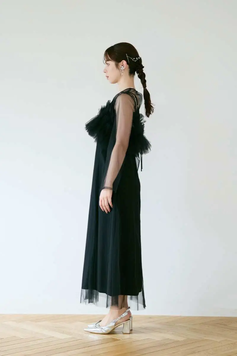 ブラックのMultiwayボリュームチュールドレス | ANDRESD | S | 結婚式