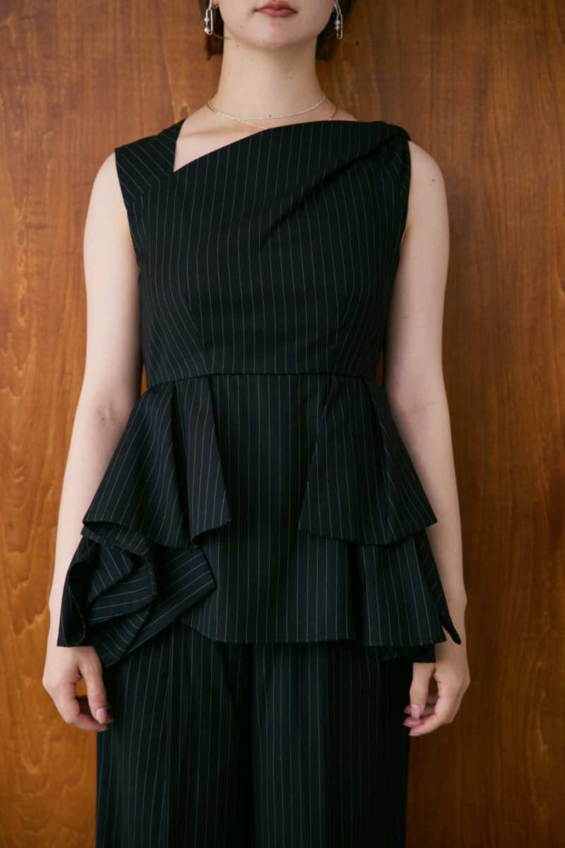 ストライプのツイストネックペプラムセットアップパンツの商品画像6