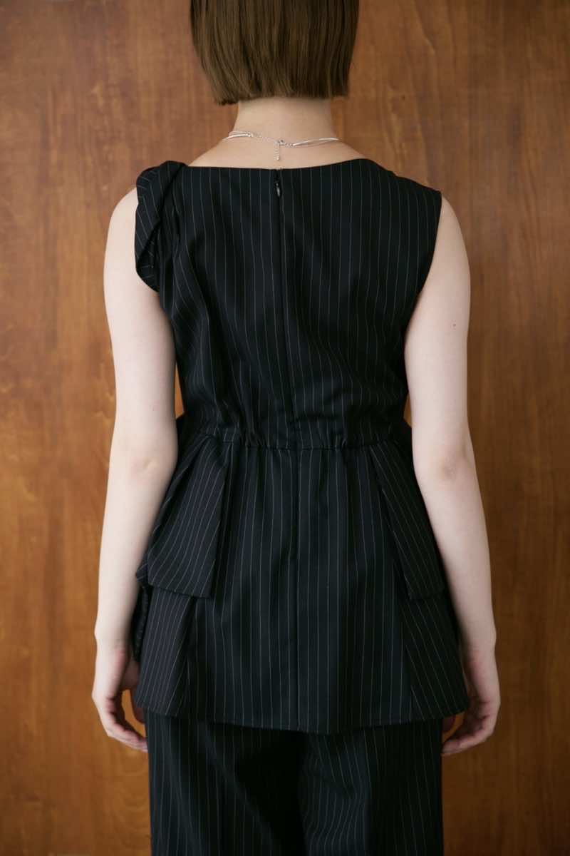 ストライプのツイストネックペプラムセットアップパンツの商品画像7