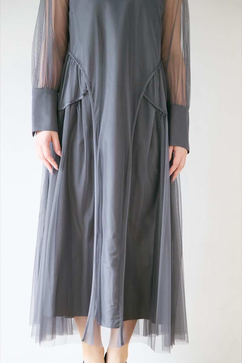 チャコールのパイピングチュールドレスの商品画像8