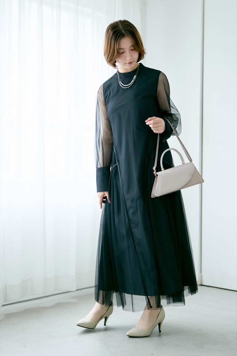ブラックのパイピングチュールドレスの商品画像2