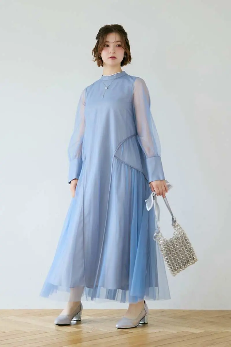 ブルーのパイピングチュールドレス | ANDRESD | M～マタニティ | 結婚