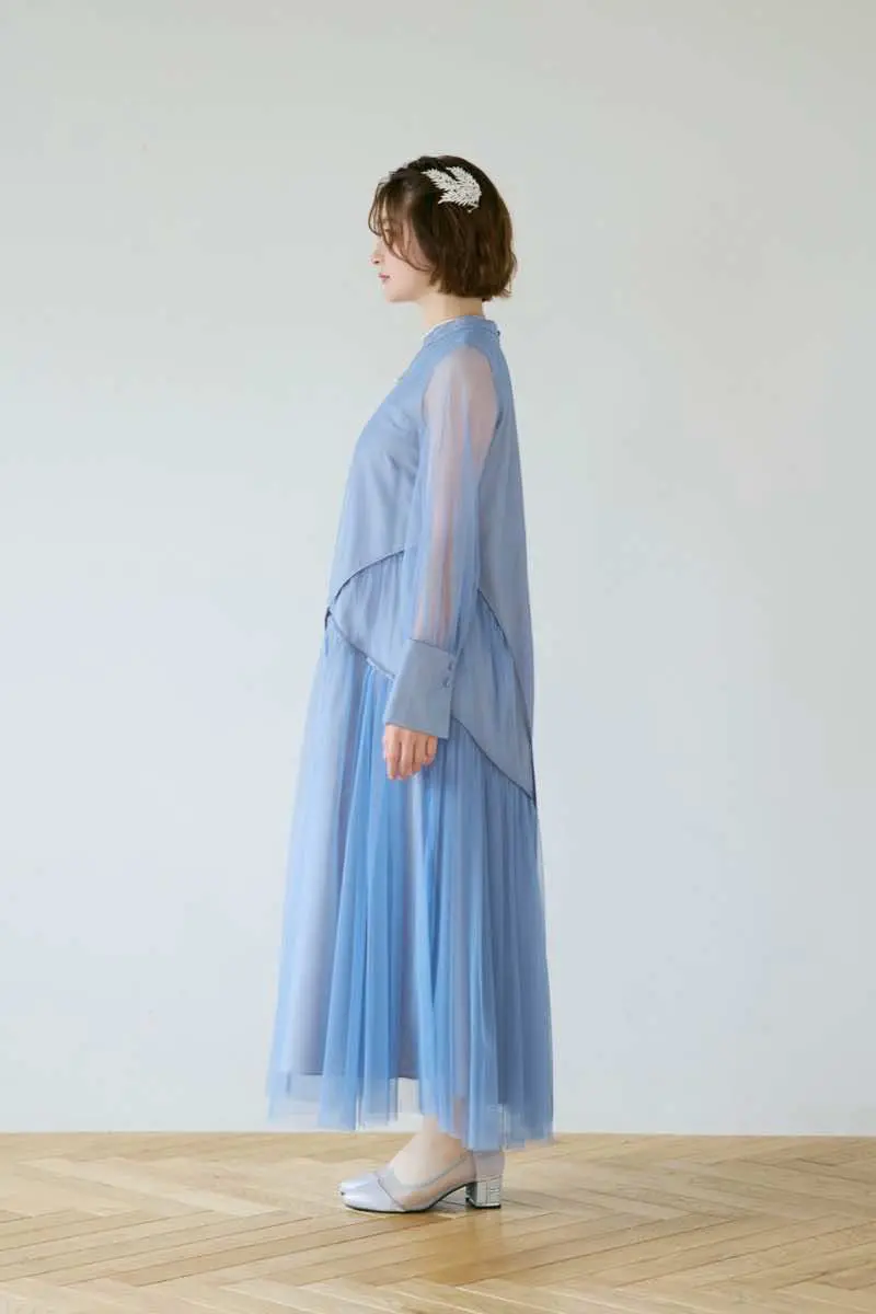 ブルーのパイピングチュールドレス | ANDRESD | M～マタニティ | 結婚