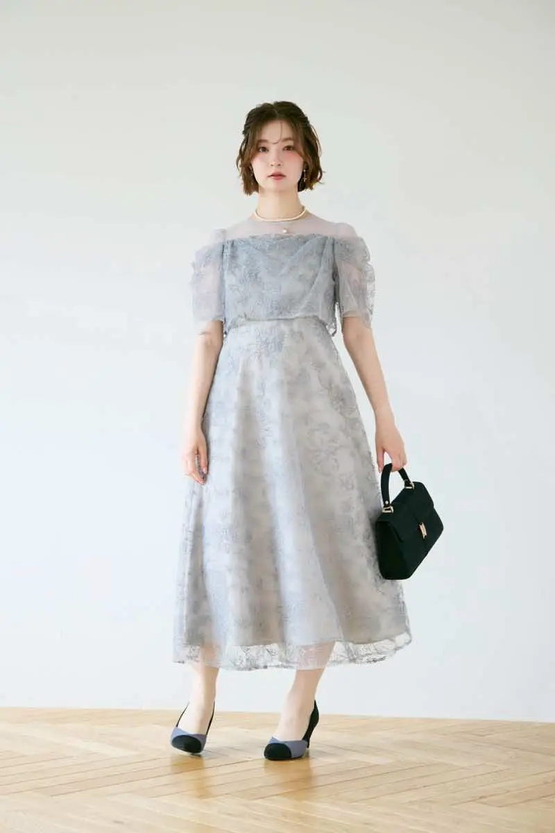 ブルーグレーのドレープラメ刺繍ドレス | metoi | M | 結婚式