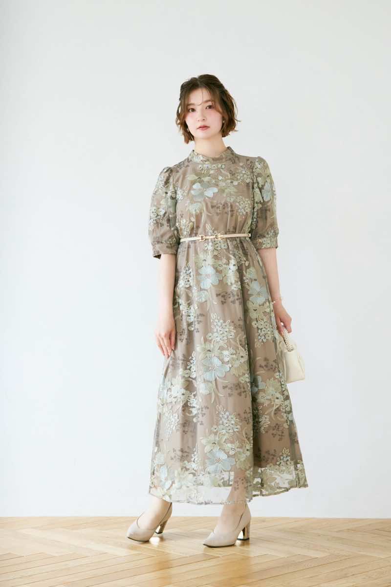 グリーンのバルーンスリーブエンブロイダリードレス | select shop | M
