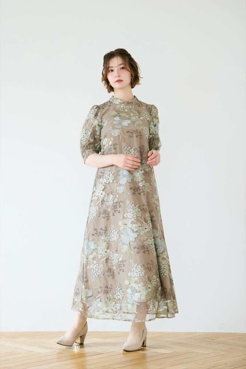 グリーンのバルーンスリーブエンブロイダリードレス | select shop | M