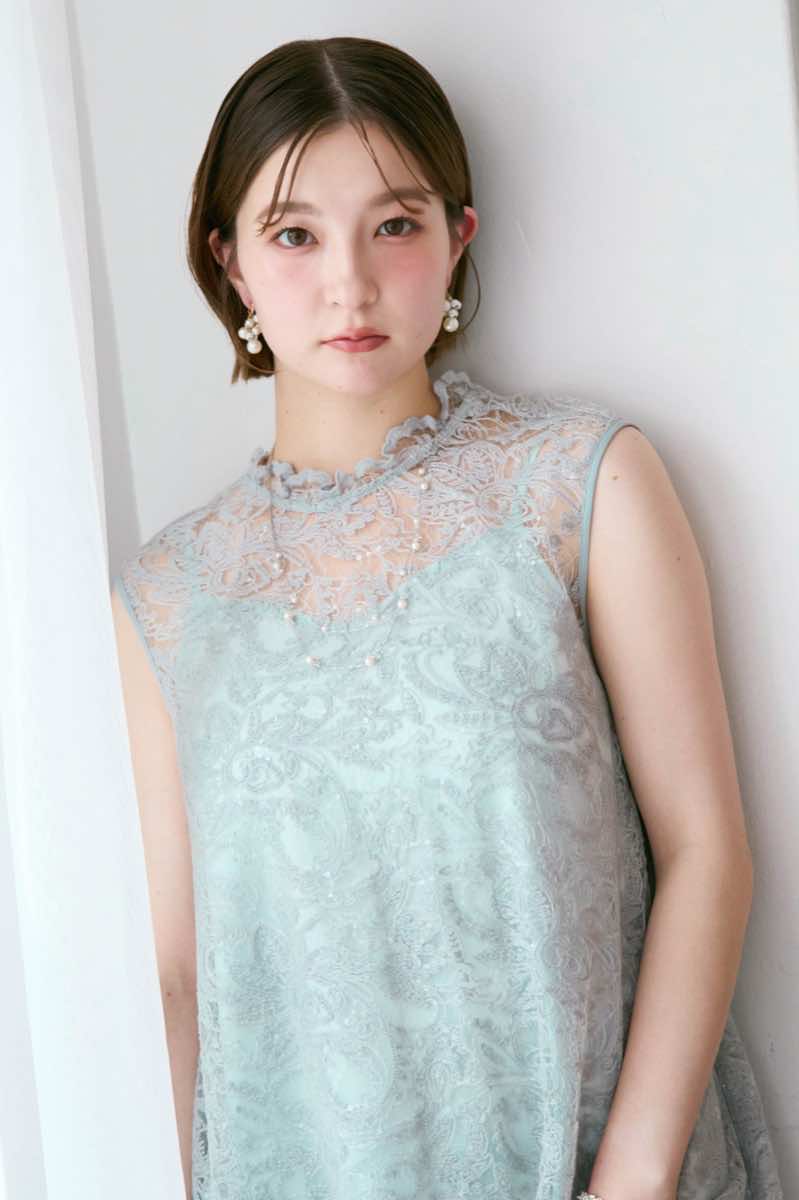 ライトブルーのプリズムレースAラインドレスの商品画像11