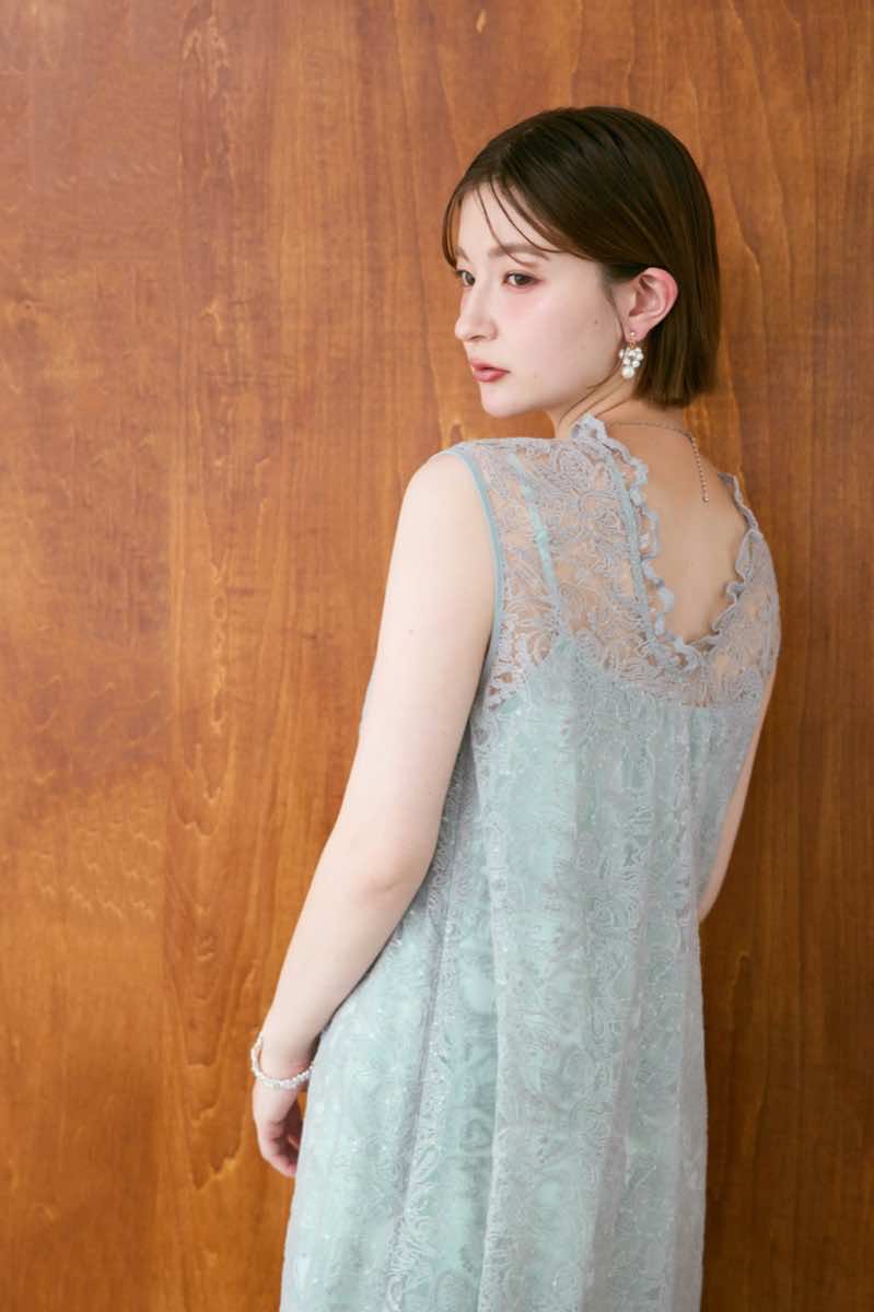 ライトブルーのプリズムレースAラインドレスの商品画像13