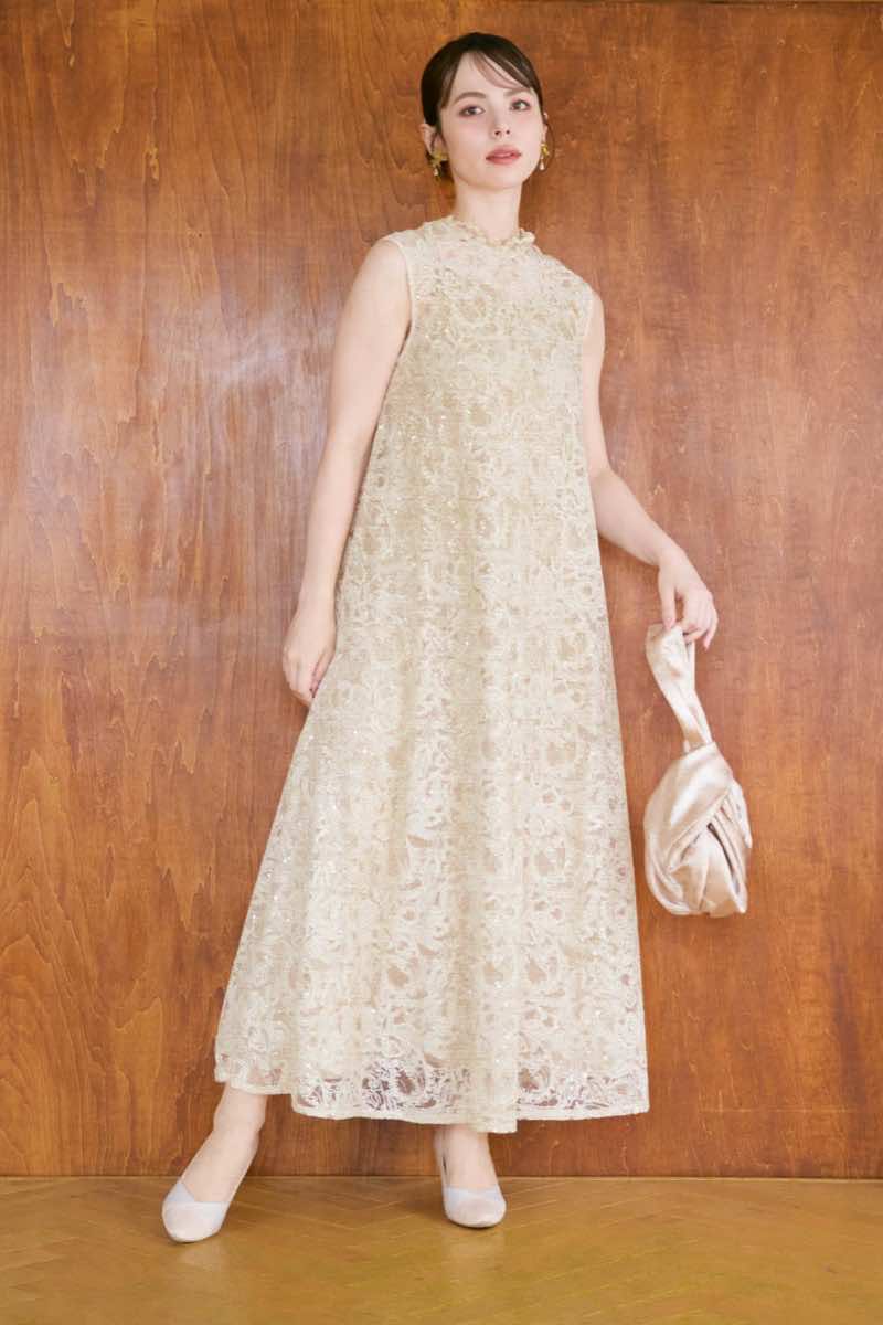 ベージュのプリズムレースAラインドレスの商品画像11