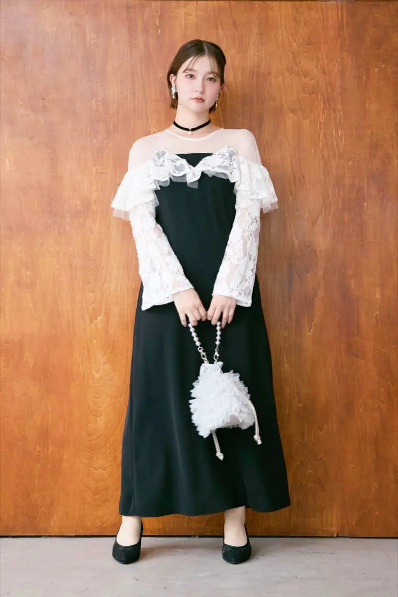 ブラックのレースラッフルドレス | ANDRESD | M | 結婚式パーティーの