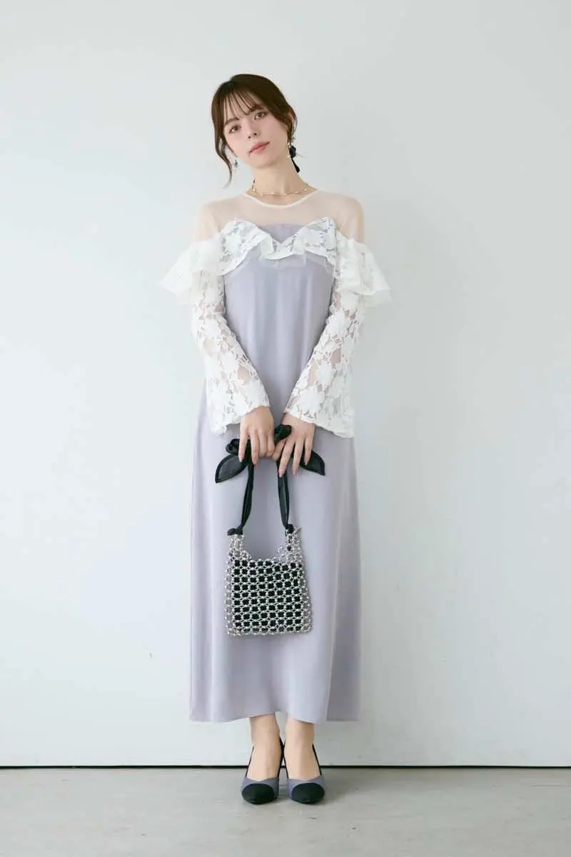 ライトグレーのレースラッフルドレス | ANDRESD | M | 結婚式