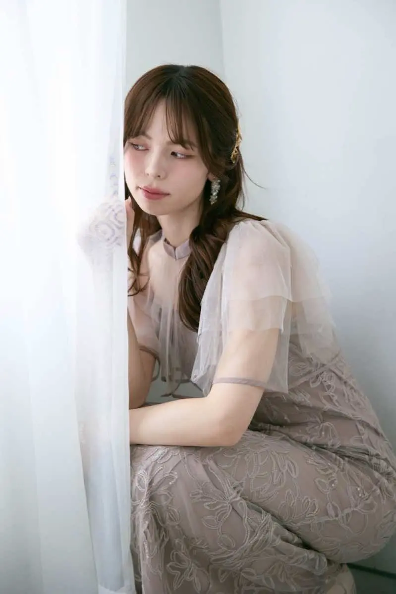グレージュのフラワーレースセットドレス | Dorry doll | M | 結婚式