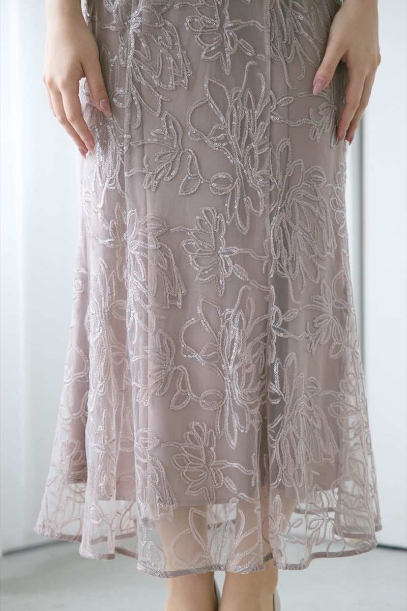 グレージュのフラワーレースセットドレス | Dorry doll | M | 結婚式