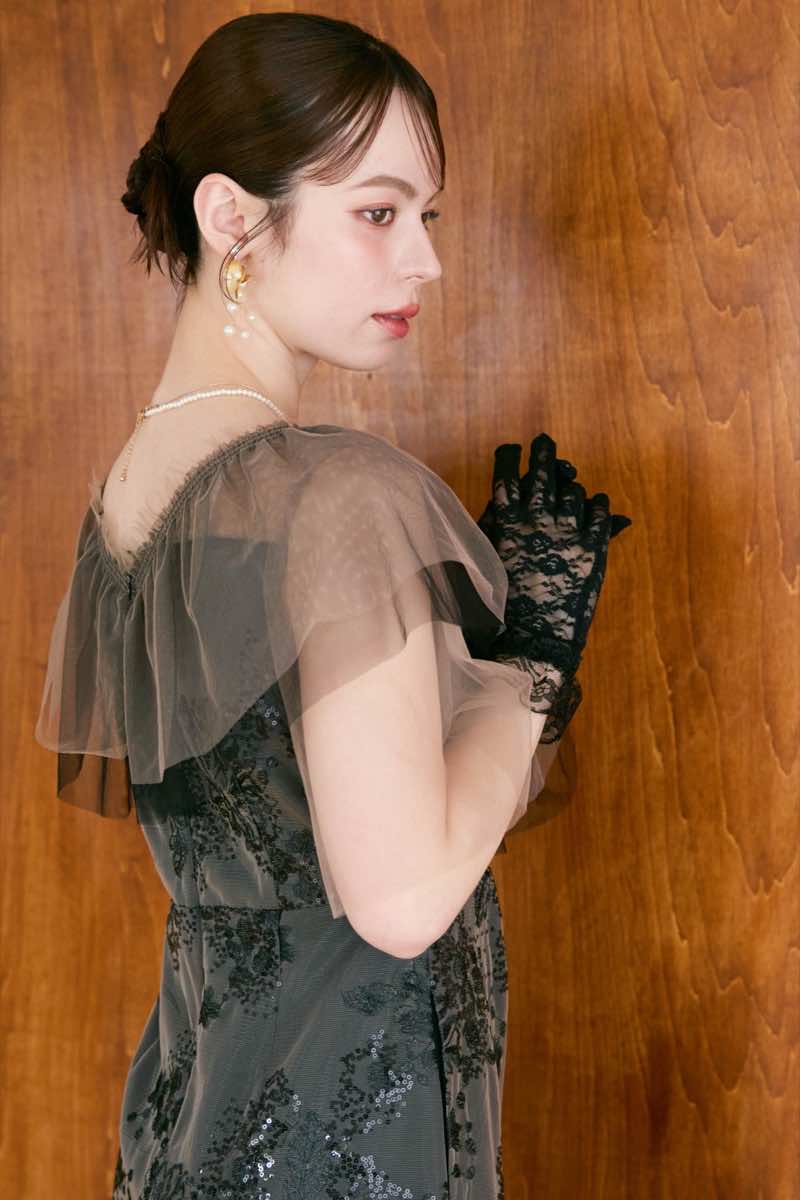 ブラックのレイヤードチュールケープドレス | et.UNiVER | M | 結婚式